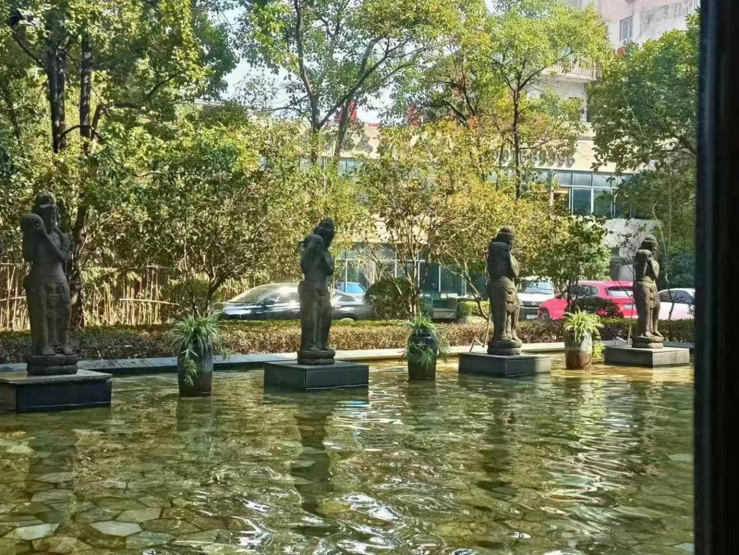 Ssaw Boutique Hotel Nanchang Bayi Square Buitenkant foto